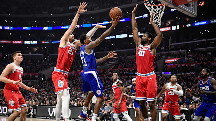 Lou Williams lays the ball in